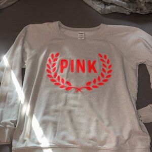 Barely worn I got it about a year ago it’s been sitting in storage.